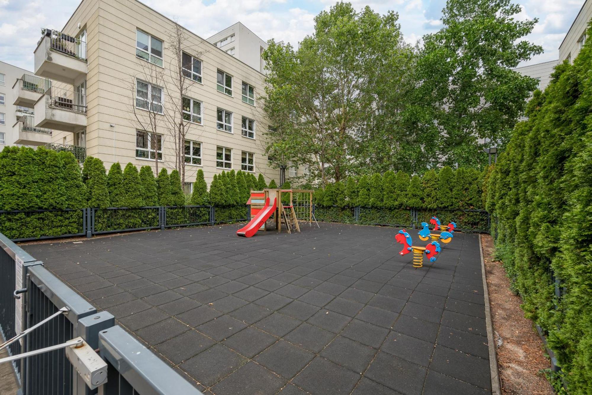 Stawki Pleasant Apartment ワルシャワ エクステリア 写真
